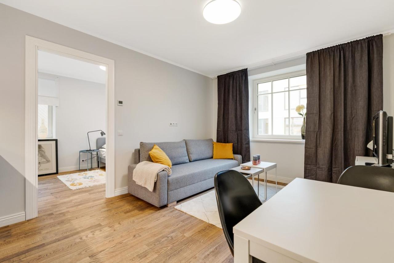 Charming 1Br In Superb Location, Free Parking & Wi-Fi Apartment Tallinn Bagian luar foto